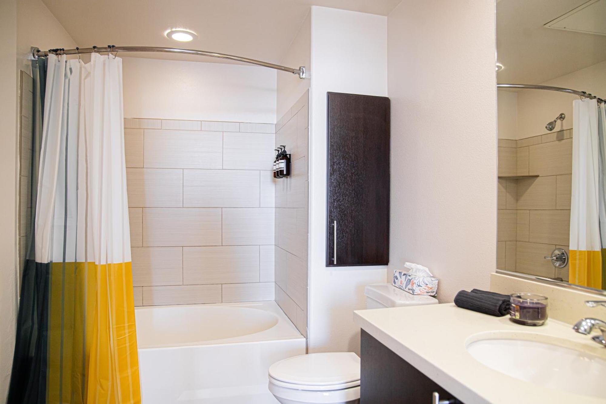 Appartamento One Bedroom Gem In Weho