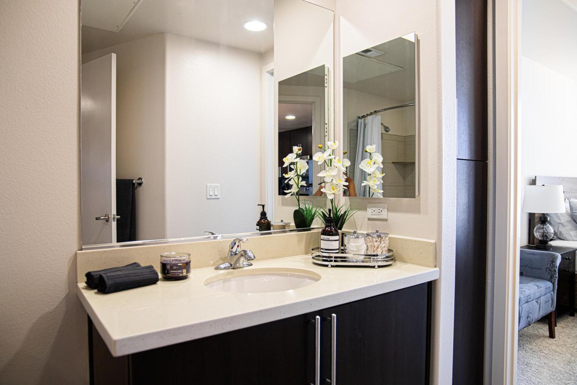 Appartamento One Bedroom Gem In Weho *